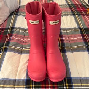 Hunter Vibrant Pink Waterproof Boots